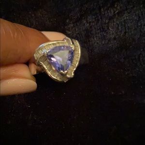 Ladies tanzanite ring. Sz 7 stamped .925 inside.